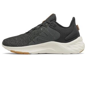 Women New Balance Roav2  9W